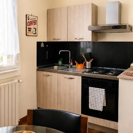 Appartement Via De Rossi Bari